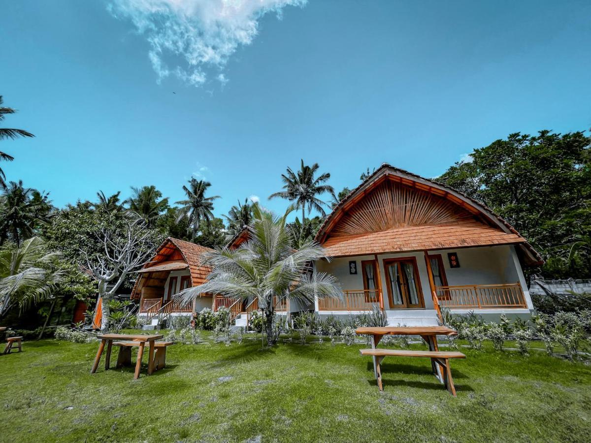 Mertha Sari Resto & Bungalow Klungkung Dış mekan fotoğraf
