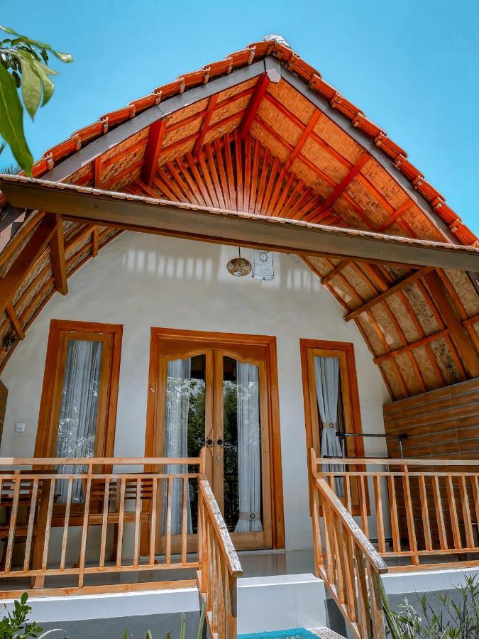 Mertha Sari Resto & Bungalow Klungkung Dış mekan fotoğraf