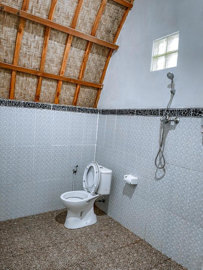 Mertha Sari Resto & Bungalow Klungkung Dış mekan fotoğraf