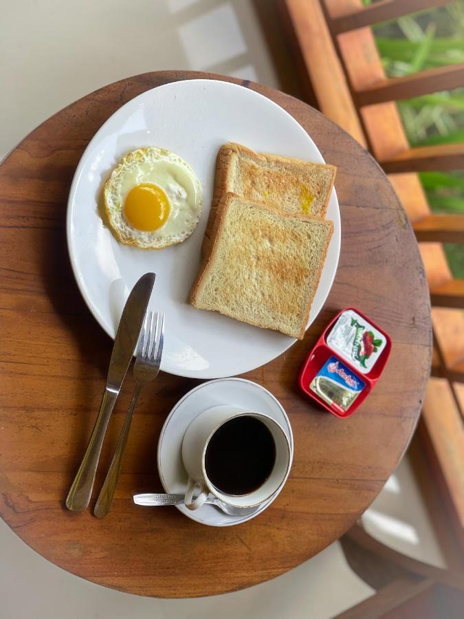 Mertha Sari Resto & Bungalow Klungkung Dış mekan fotoğraf