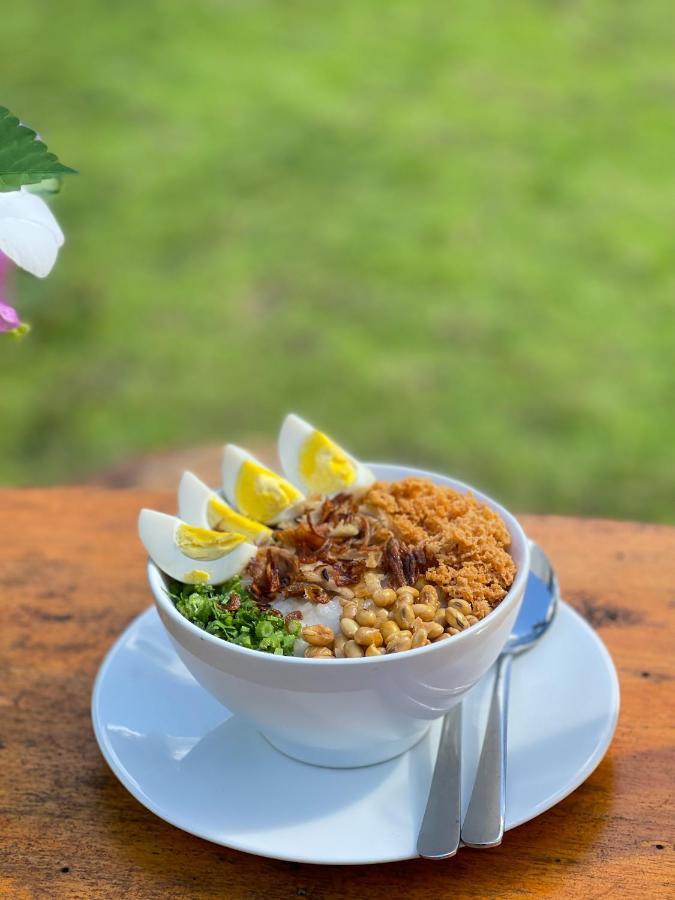 Mertha Sari Resto & Bungalow Klungkung Dış mekan fotoğraf
