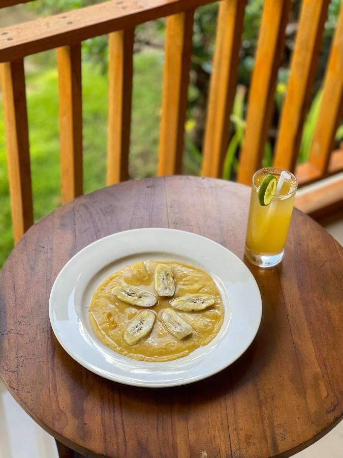 Mertha Sari Resto & Bungalow Klungkung Dış mekan fotoğraf